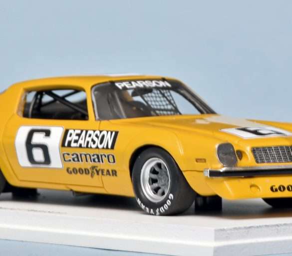 43spark Chevrolet Camaro Daytona IROC 1975 Pearson 1
