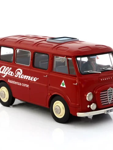 Alfa Romeo 2 'Assistenza' (1)