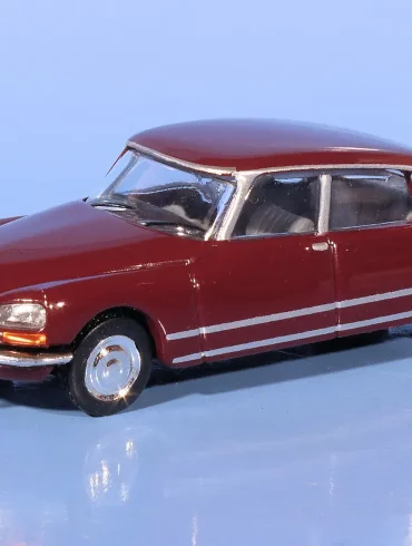 INT.Norev 87.Citroën DS23(1)