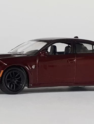 1;64 Auto World Dodge Charger SRT Hellcat Redeye 1