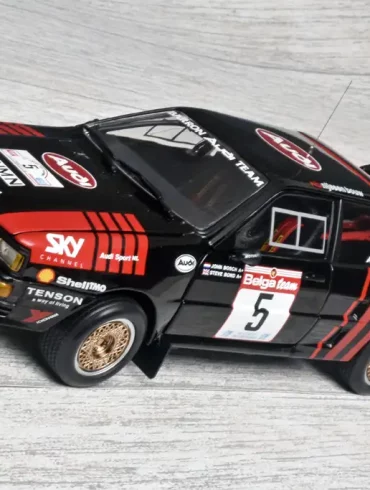 18Sunstar Audi Quattro A2 Bosch+Bond 1