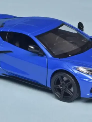 24MotorM Chevrolet Corvette Sting Ray C8 2020 3