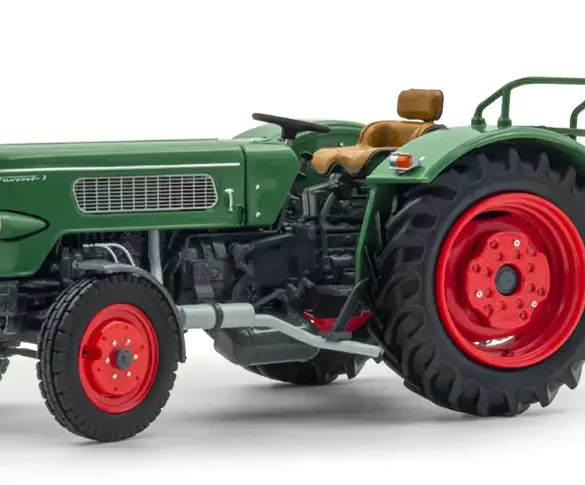 32ros Fendt Favorit 3 1