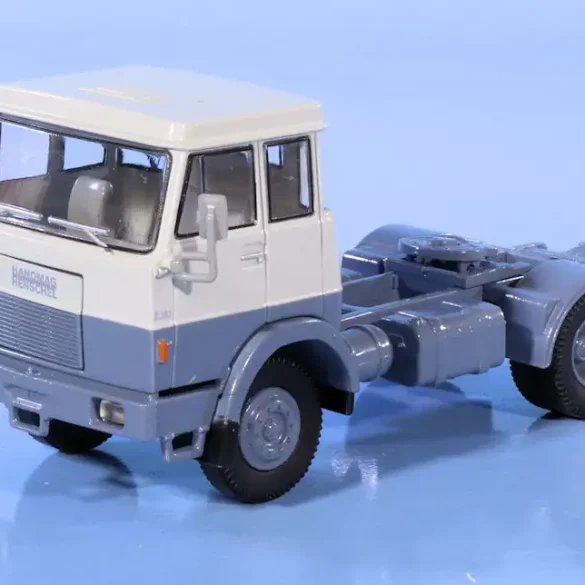 INT.Brekina 87.Hanomag Henschel F 161 S (1967 1972)(1)