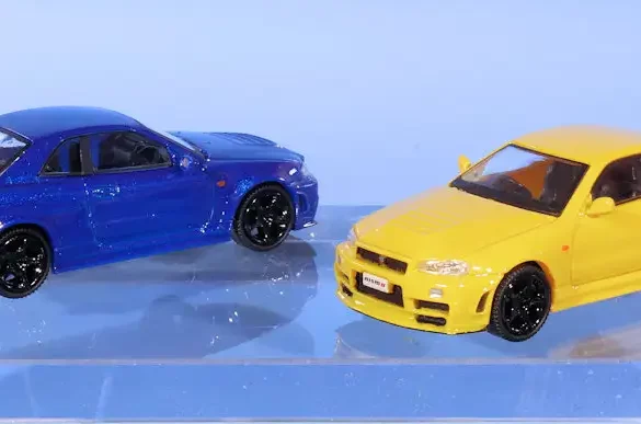 INT.MicroCity87.Nissan Skyline GT R (R34)(1)