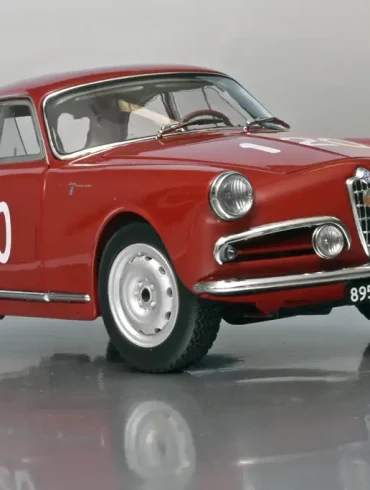 18Kyosho Alfa Romeo Giulietta SV MM 1956 1