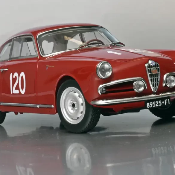 18Kyosho Alfa Romeo Giulietta SV MM 1956 1