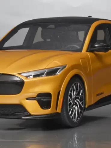 18OttOm Ford Mustang Mach E GT Performance 2021 1