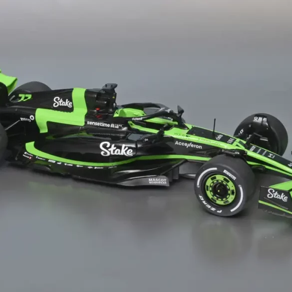 18Solido Sauber C44 2024 showcar 1