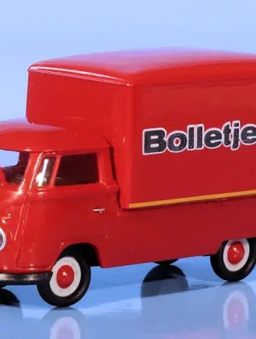 INT.Brekina 87.VW Transporter Bolletje2(1)