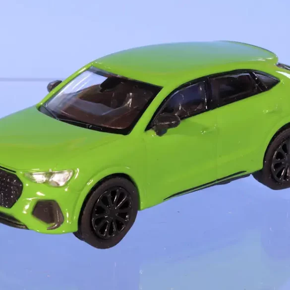 INT.Minichamps 87.Audi RS Q3 (2019)(1)