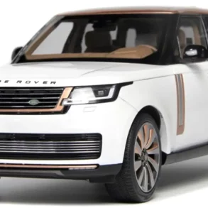 1 18LCD Range Rover 2022