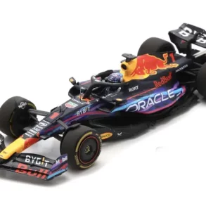 18Bburago Red Bull RB19 2023 Verstappen Miami