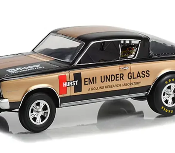 18Highway61 Plymouth Barracuda HEMI under Glass 5