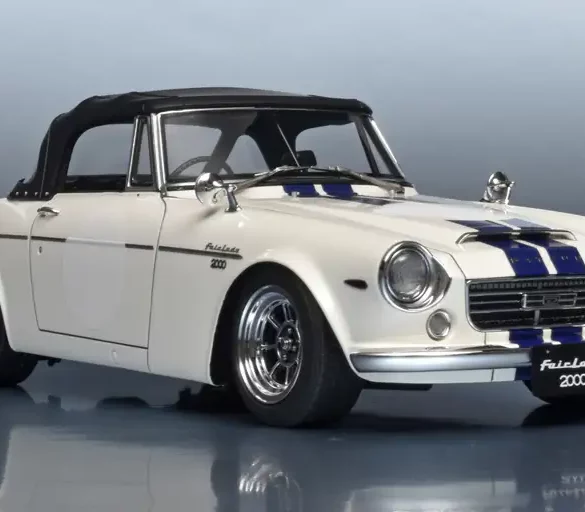 18IgnitionM Datsun Fairlady 2000 1