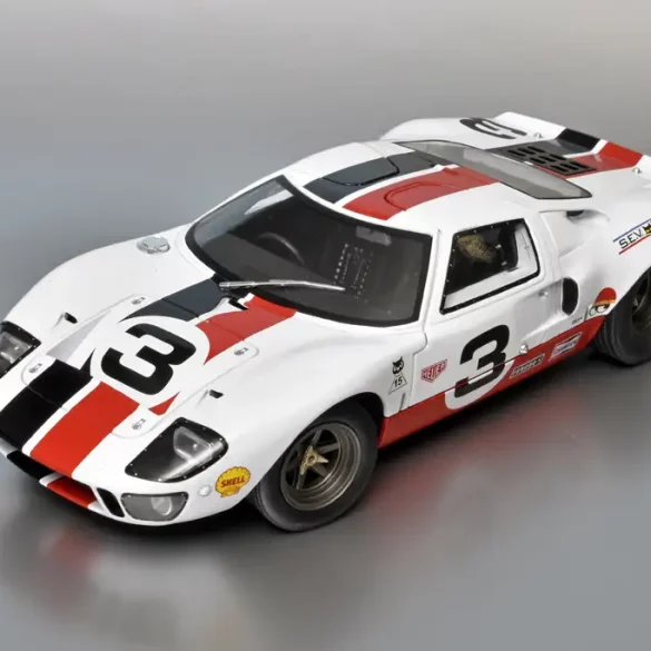 18solido Ford GT40 1