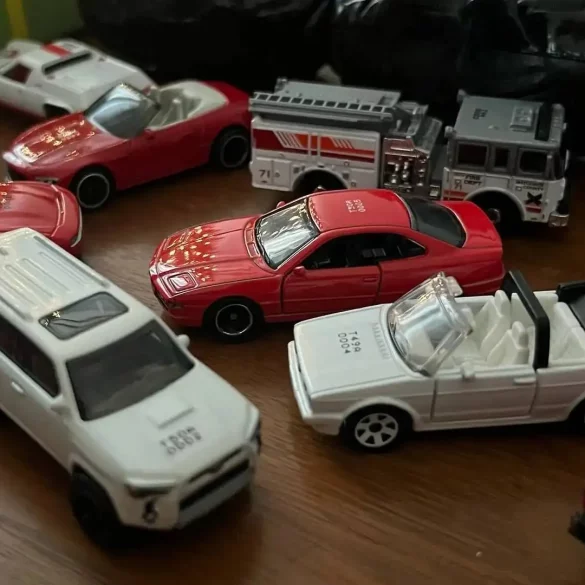3 inch matchbox BMW 850i & Volkswagen Golf Cabrio