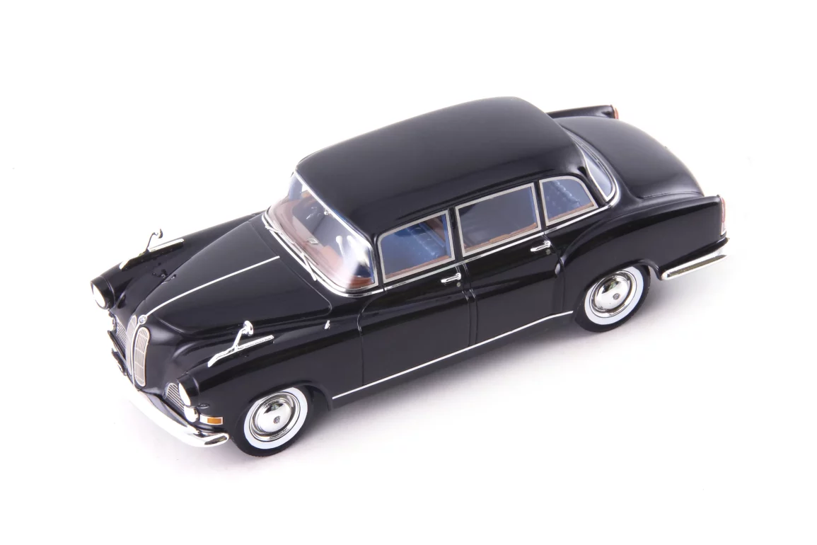 43 Autocult BMW 505 Pullman Ghia Aigle l(01)