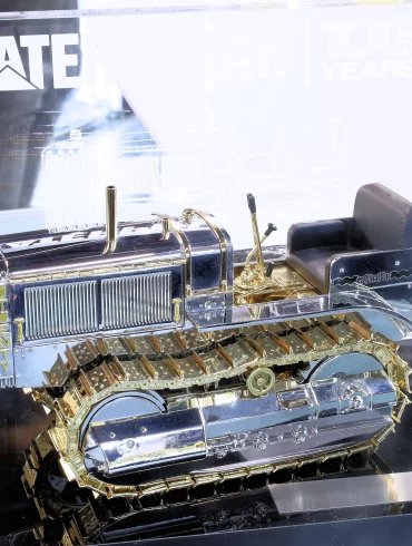 116 Diecast Masters Caterpillar Twenty Centennial Model