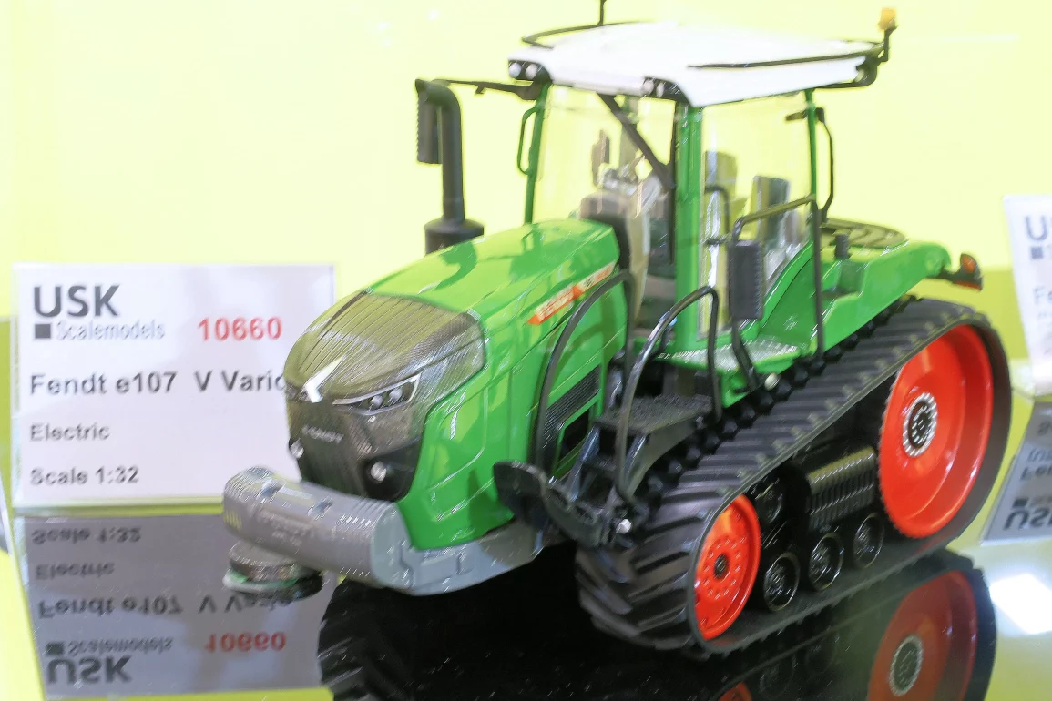 132 USK Fendt e107 V Vario