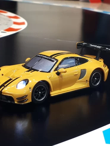 1;50 Carrera Hybrid 3