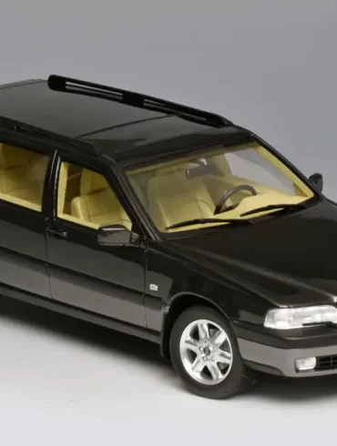 18Cult Volvo V70XC Cross Country 96 99 1