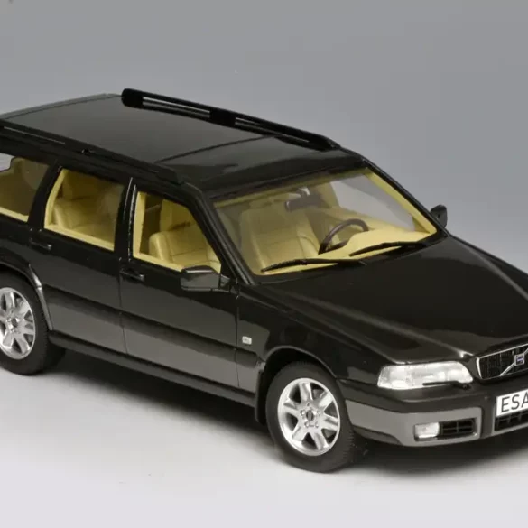 18Cult Volvo V70XC Cross Country 96 99 1