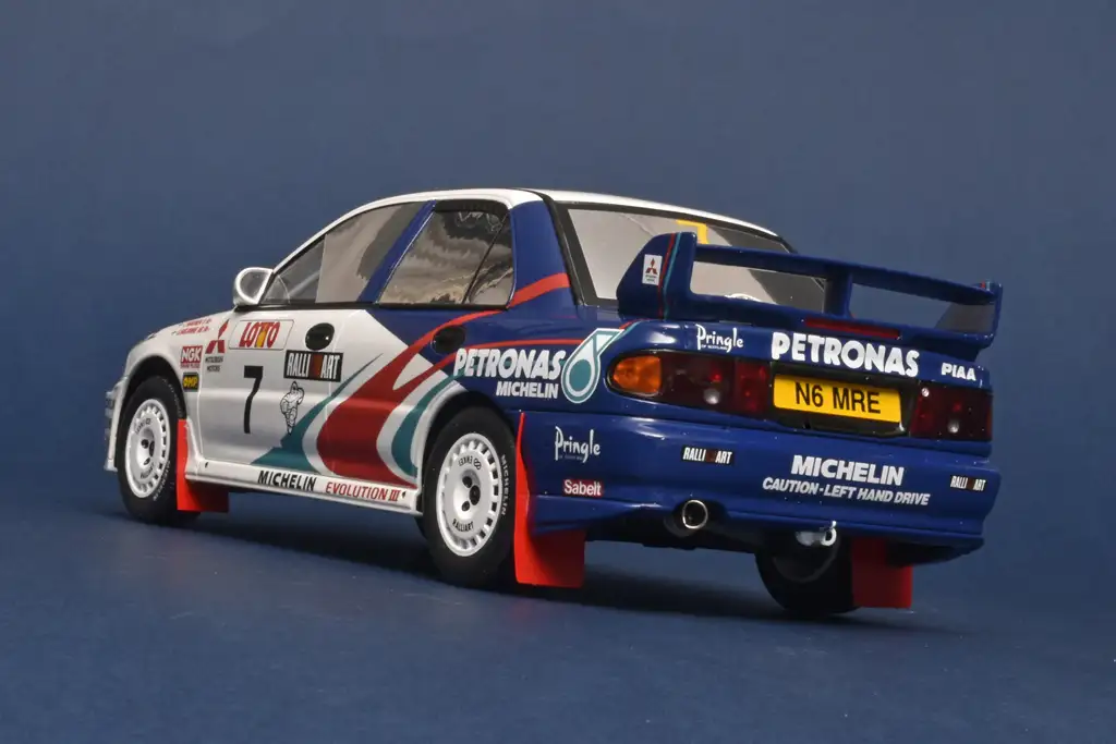 18OttOm Mitsubishi Lancer EVO III 3