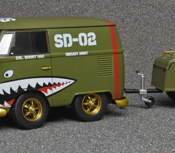 18solido VW T1 Kool Kombi Army Fighter 1
