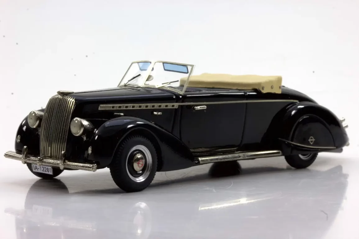 43Autopioneer OpelAdmiralSportCabriolet1938 13open (2)