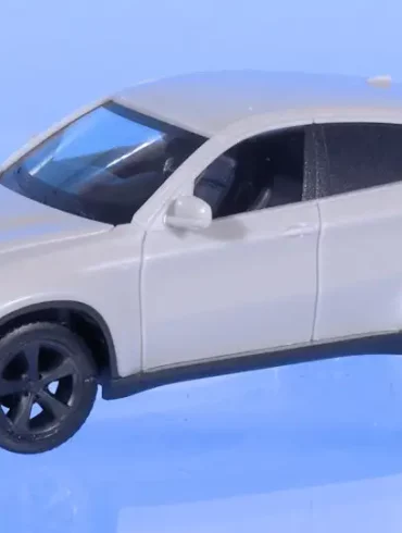 INT.Herpa 87.BMW X6 (E71)(1)