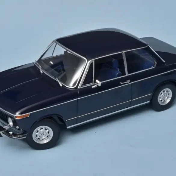 12KK Scale BMW 1602 1