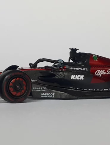 1;64 Mini GT Alfa Romeo C43 1