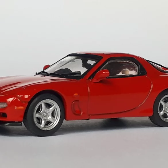 1;64 Tarmac Works Mazda RX 7 1