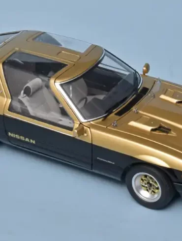 18AA Nissan Fairlady Z Seibu Keisatsu Super Z 1