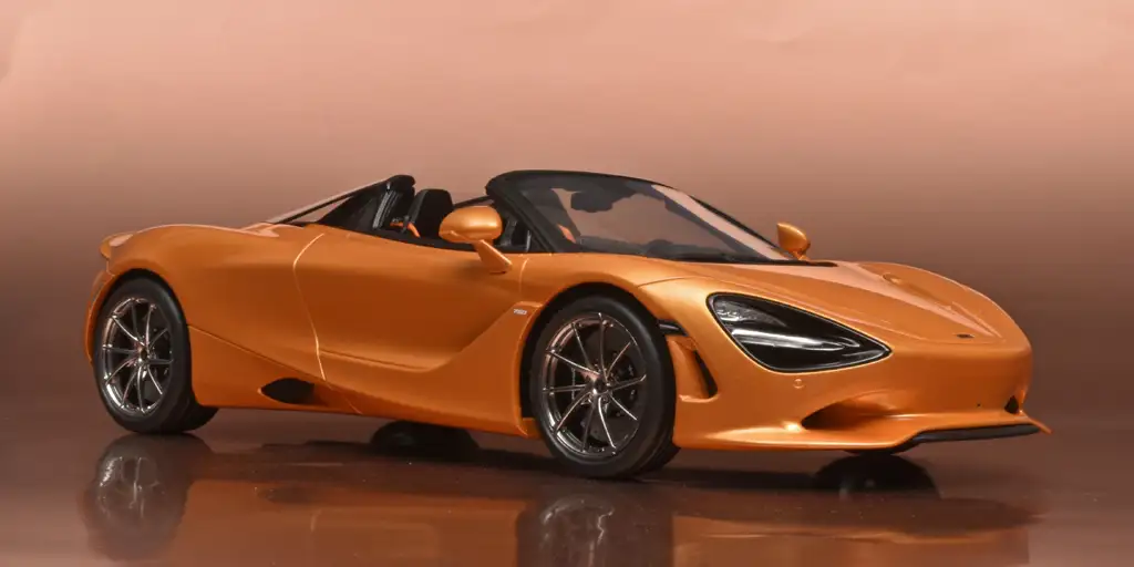18GTspirit McLaren 750S Spider 1