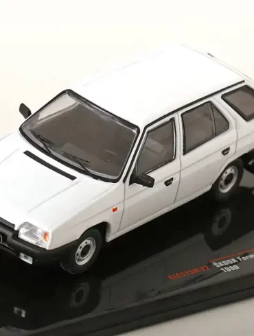 43ixo Skoda Forman 1990 1