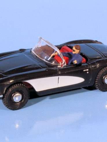 INT.Busch 87.Chevy Corvette Roadster (1956) driver(1)