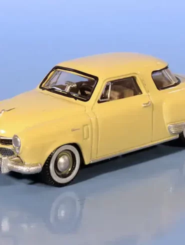 INT.Oxford Diecast 87.Studebaker Champion Starlight Coupe (1950)(1)