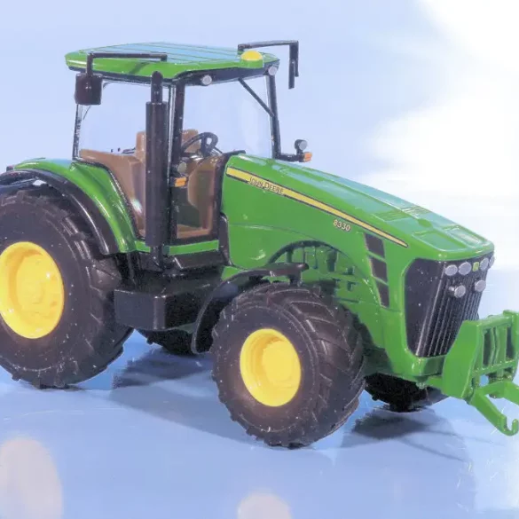 INT.Wiking 87.John Deere 8330(1)
