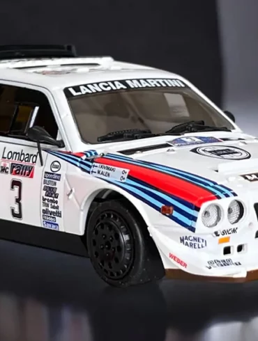 SRC LANCIA DELTA S4 N°3 MARTINI CHRONO Legendes 4