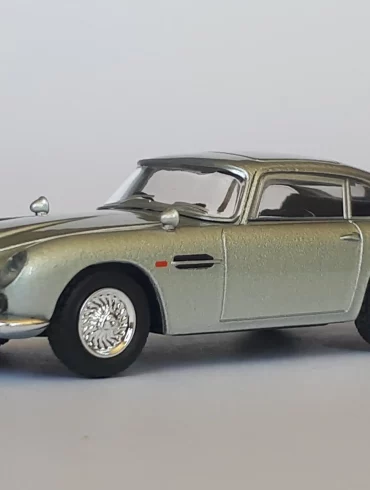 1;64 Mini GT Aston Martin DB5 1