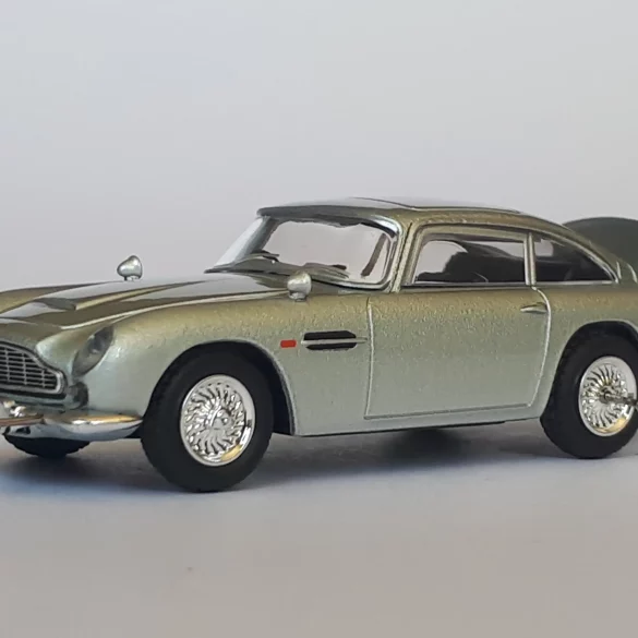 1;64 Mini GT Aston Martin DB5 1