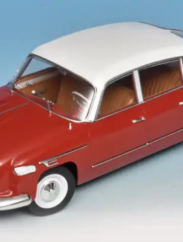 18Fox Tatra 603 1957 3