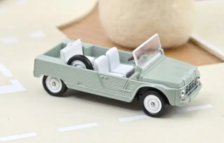 43Norev Citroën Mehari (01)
