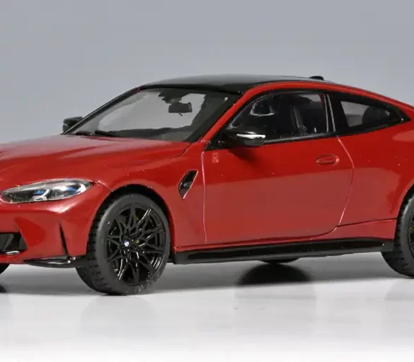 43solido BMW M4 competition 2023 1