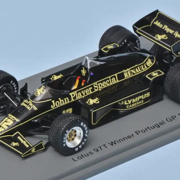 43spark Lotus 97T 1985 Senna eerste win 1