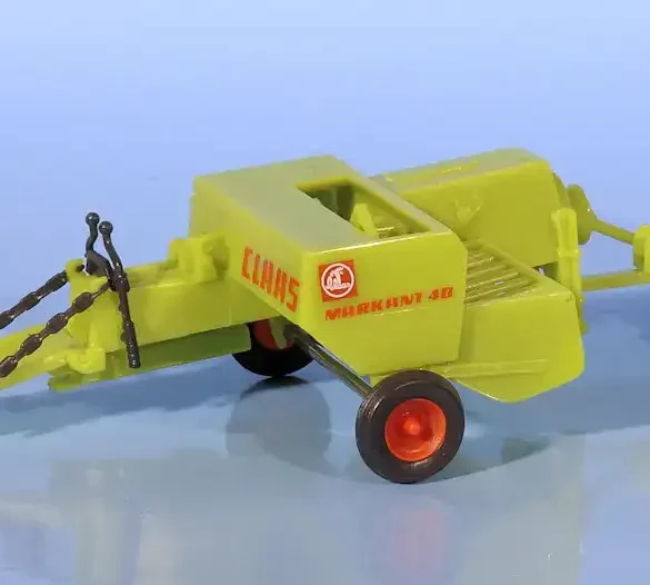 INT.Wiking 87.Claas Markant 40(2)