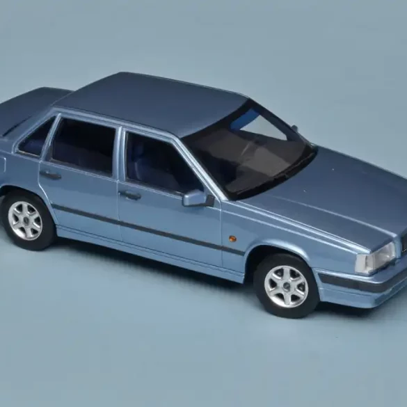 18Triple9 Volvo 850 1993 3