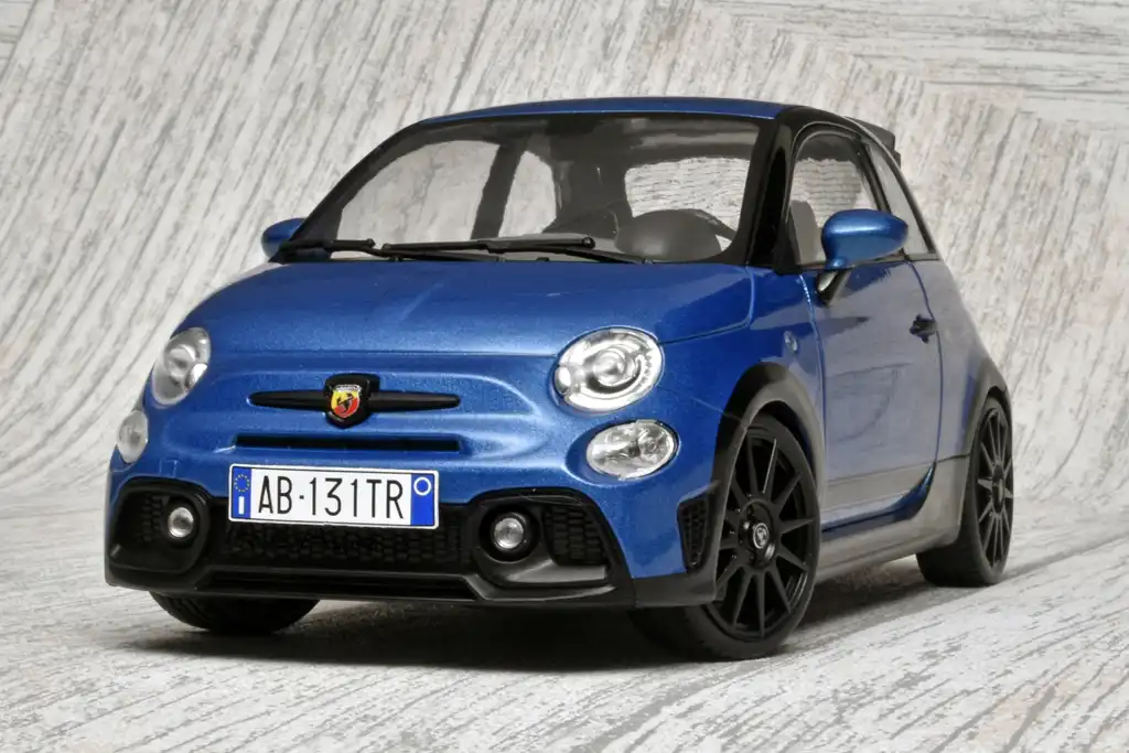 18solido Fiat 500 695 Abarth Tribute 131 Rally 2022 4